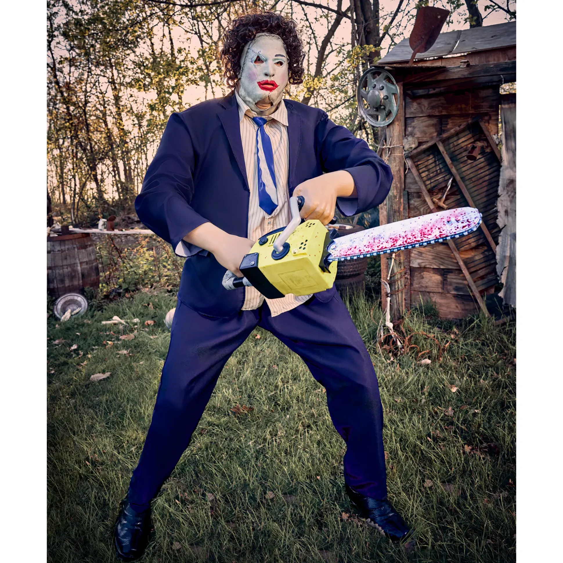 6 Ft Leatherface: Pretty Woman Mask Animatronic - The Texas Chainsaw Massacre