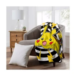 Pikachu Lightning Bolt Fleece Blanket - Pokémon